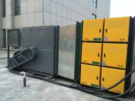 天津淬火油槽、回火設備油煙凈化器安裝實例